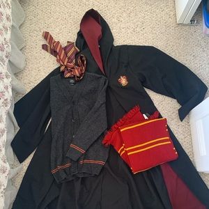 Universal studios Gryffindor uniform Harry Potter unisex small